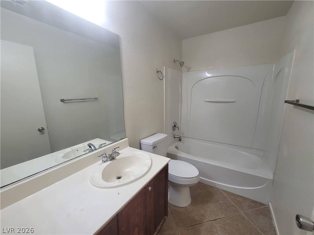 3665 Remington Grove Avenue - Photo 43