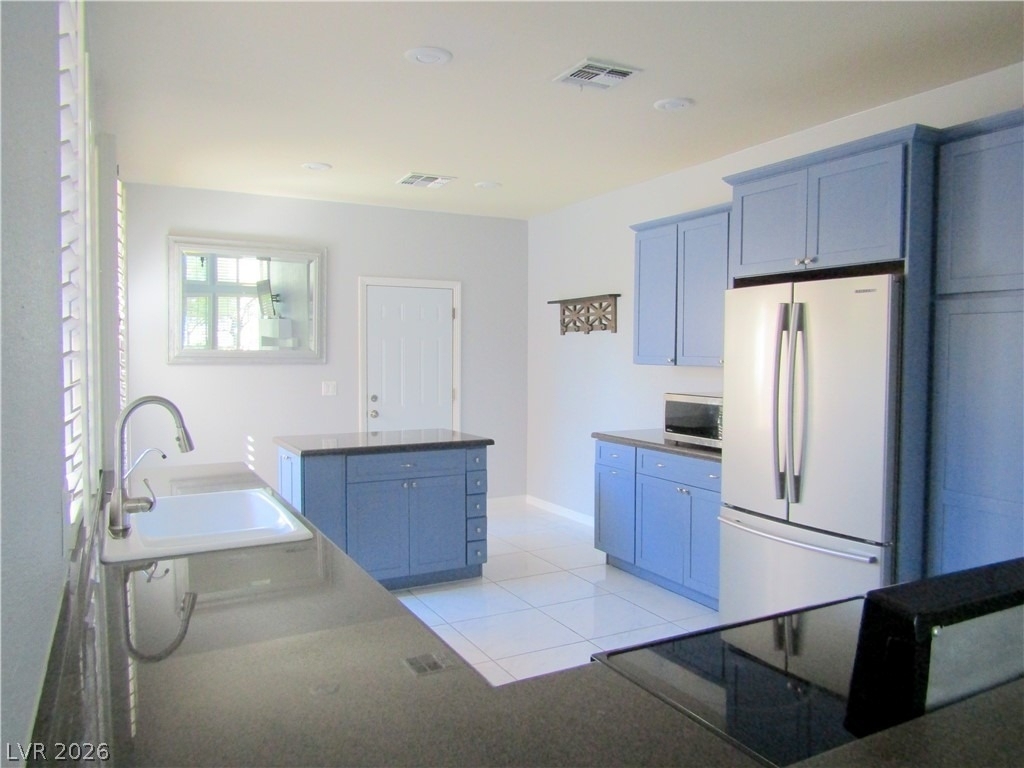 8521 Heather Downs Drive - Photo 12