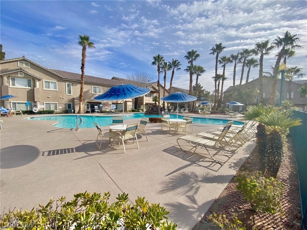 2000 Turquoise Ridge Street - Photo 8
