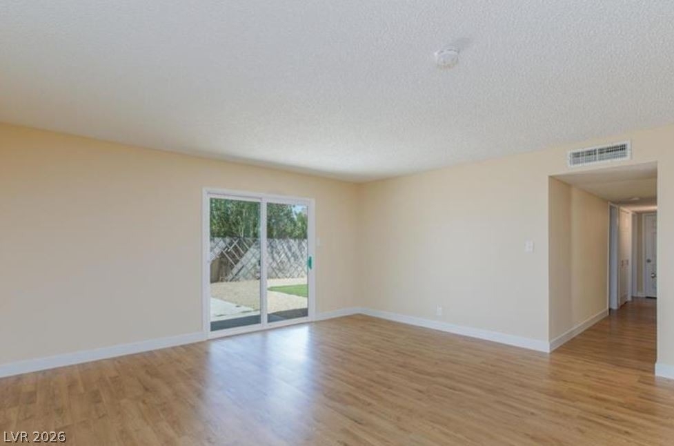 6320 Shawnee Avenue - Photo 16