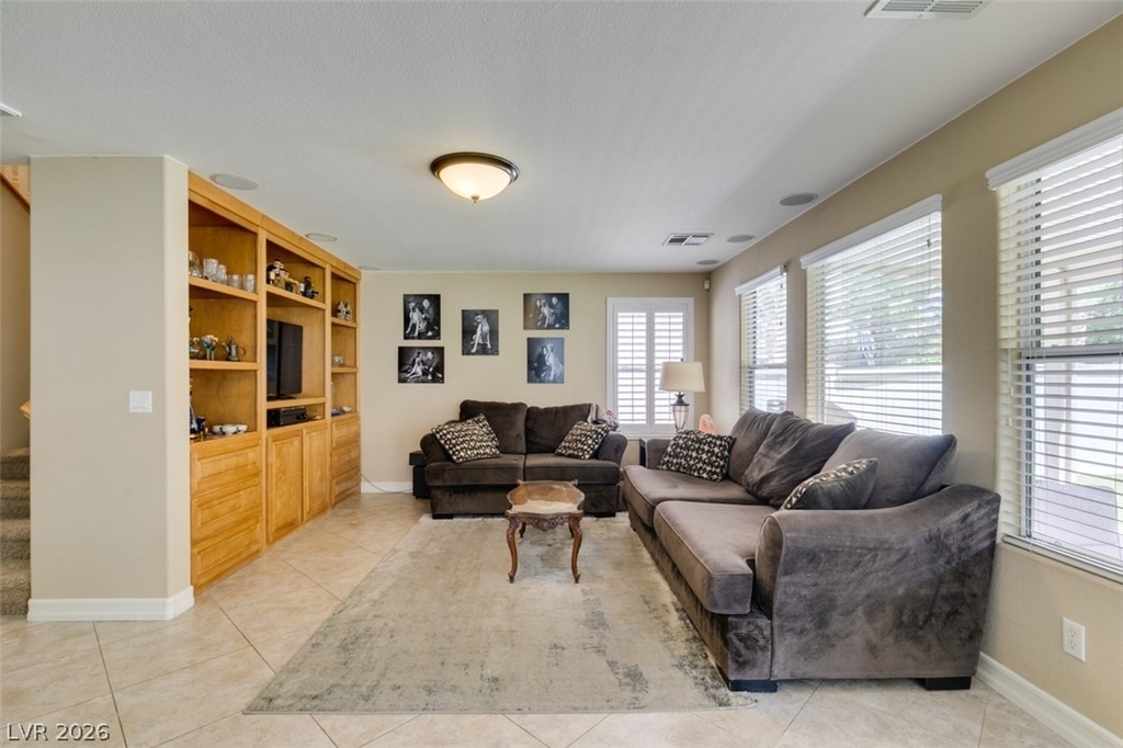 2619 Begonia Valley Avenue - Photo 7