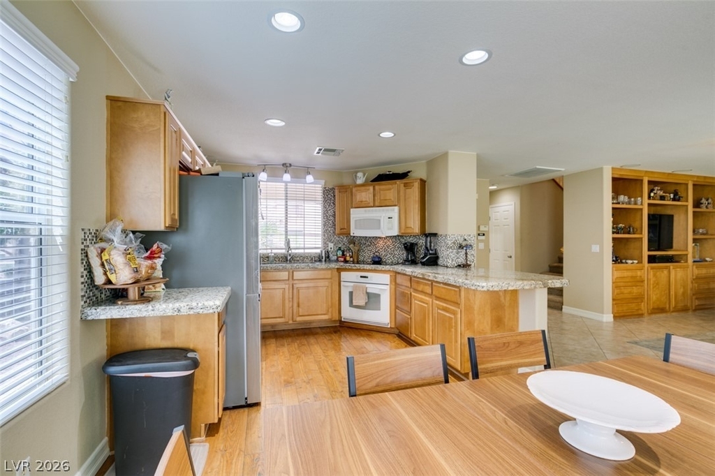 2619 Begonia Valley Avenue - Photo 23
