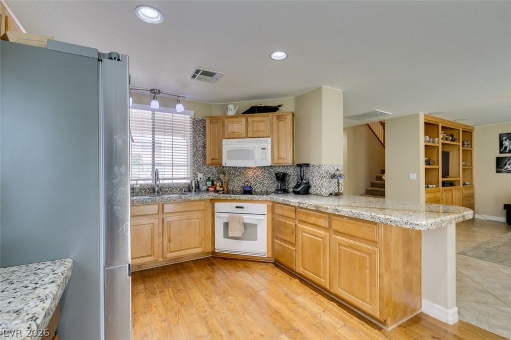2619 Begonia Valley Avenue - Photo 24