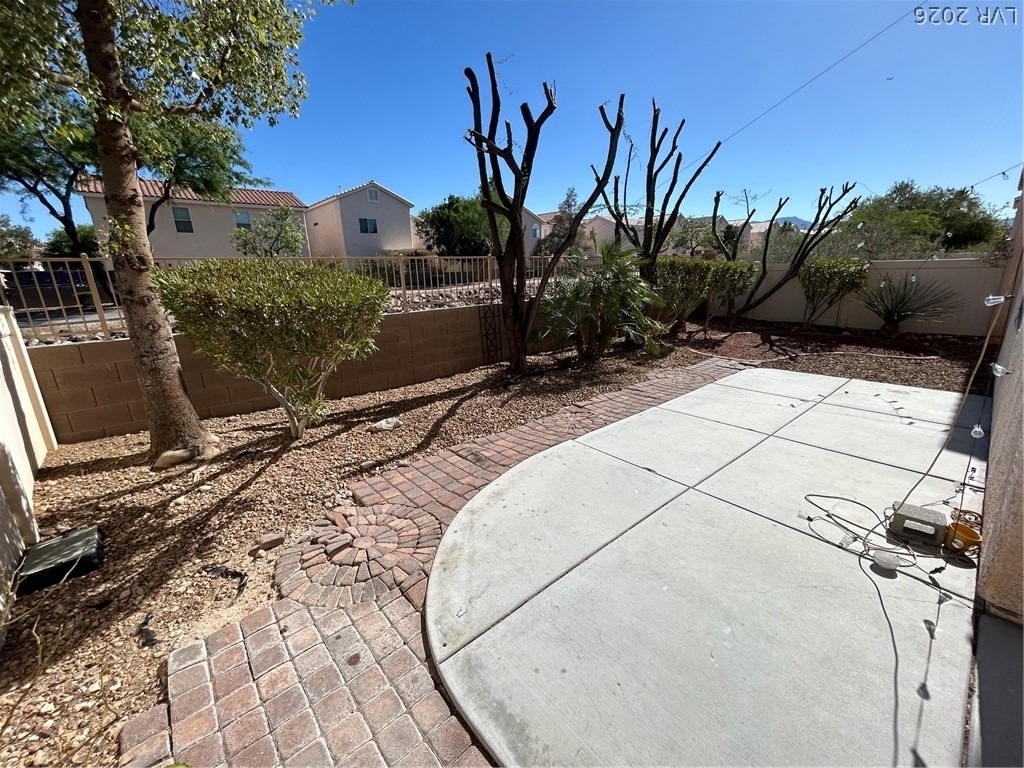 8877 Tomnitz Avenue - Photo 33