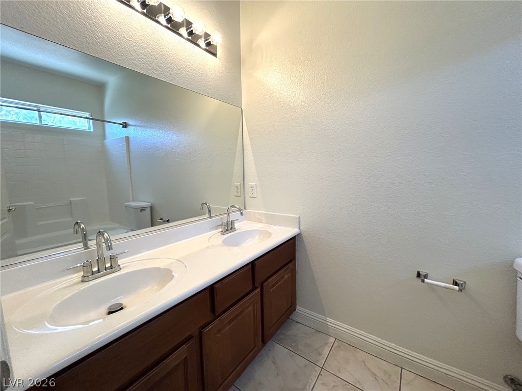8877 Tomnitz Avenue - Photo 13