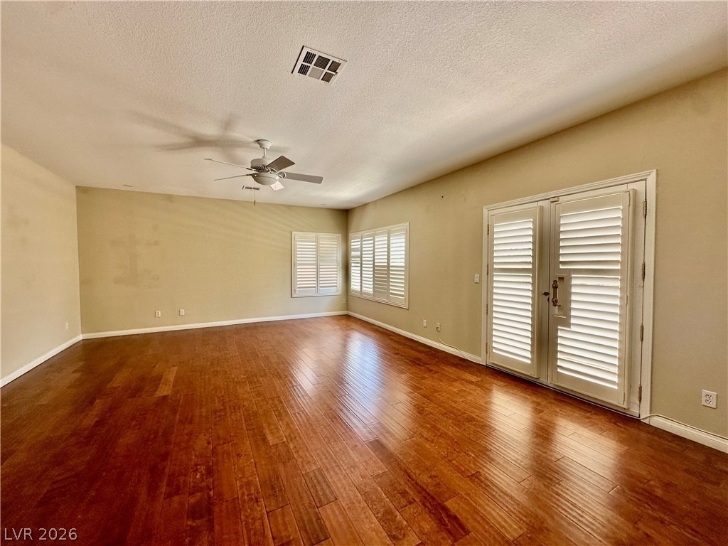 8645 Robinson Ridge Drive - Photo 17