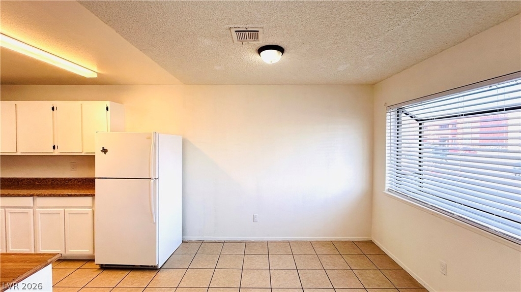 6217 Yerba Lane - Photo 4