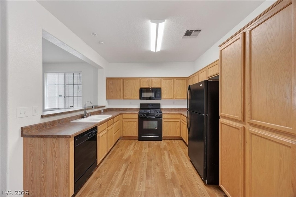 7653 Crystal Village Lane - Photo 12