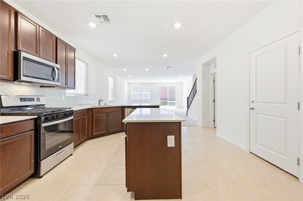 3765 Osiris Avenue - Photo 3