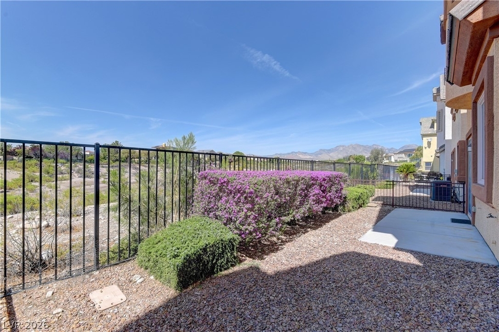 9209 Tudor Park Place - Photo 16