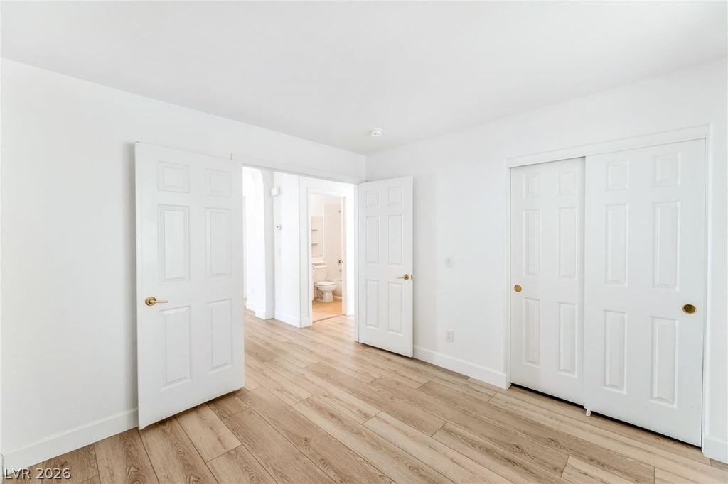 9724 Panorama Cliff Drive - Photo 29