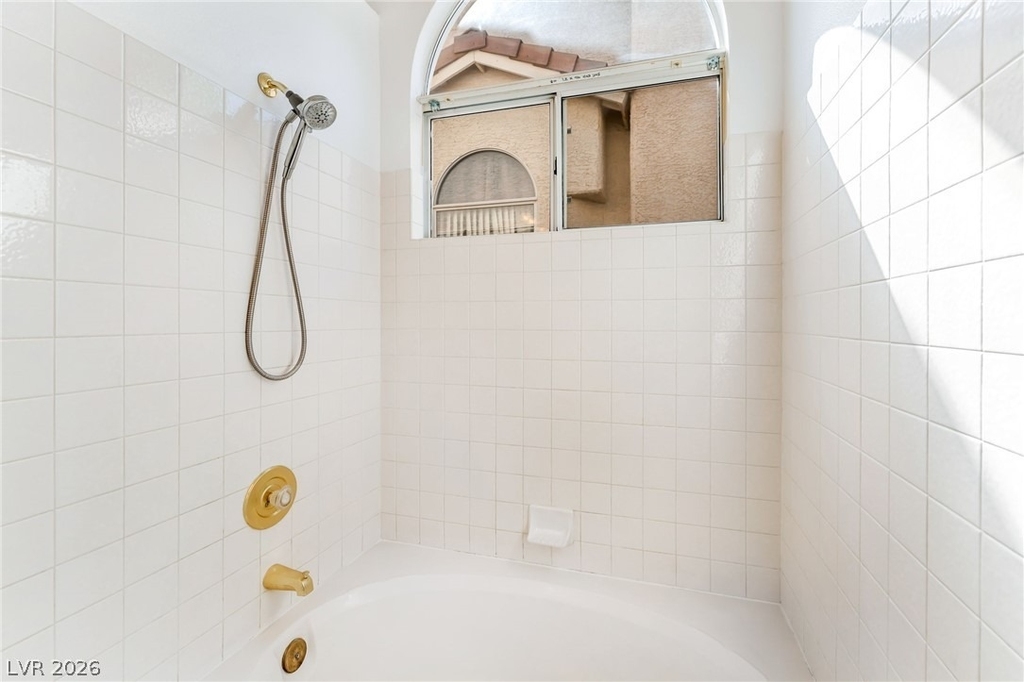 9724 Panorama Cliff Drive - Photo 23