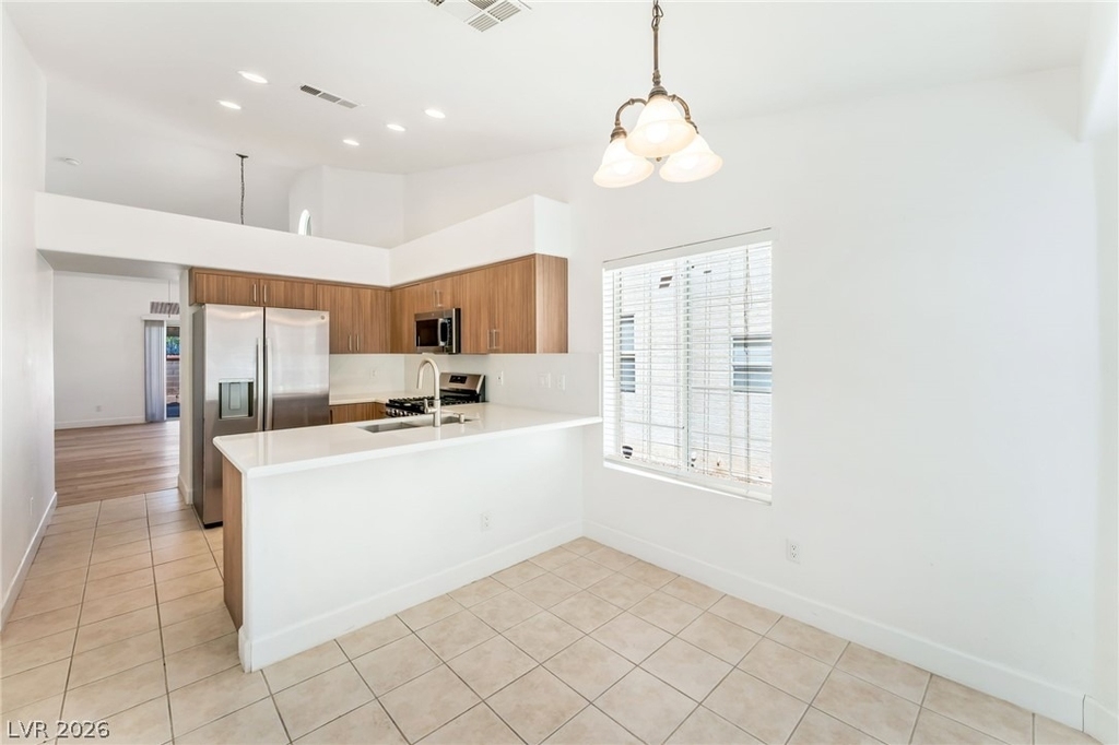 9724 Panorama Cliff Drive - Photo 12