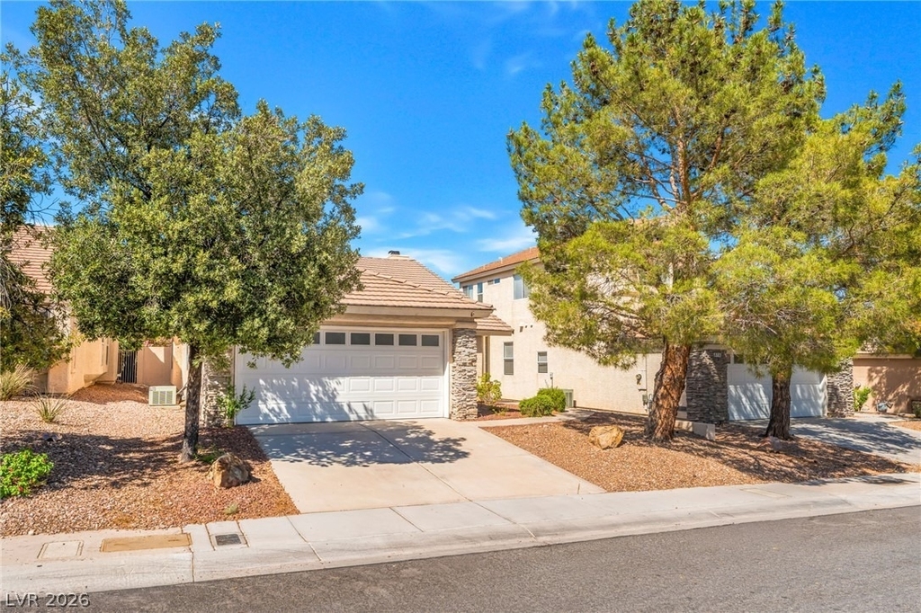 9724 Panorama Cliff Drive - Photo 1