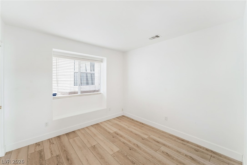9724 Panorama Cliff Drive - Photo 28