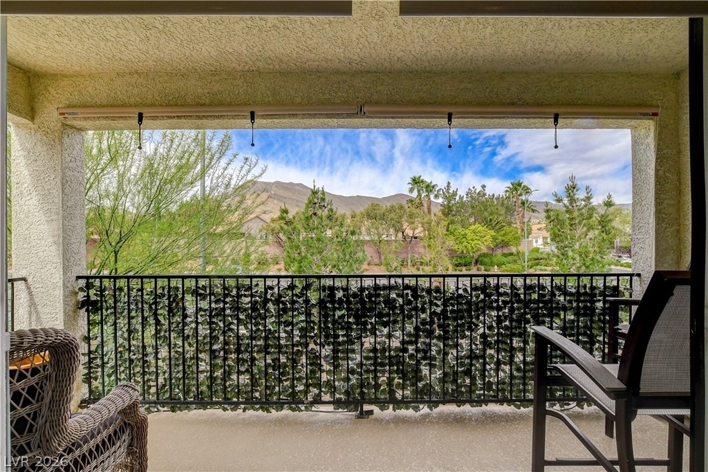 3715 Brilliant Sunset Street - Photo 38
