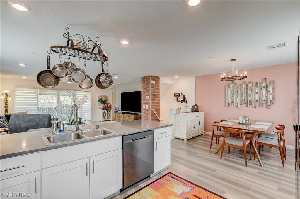 3715 Brilliant Sunset Street - Photo 17