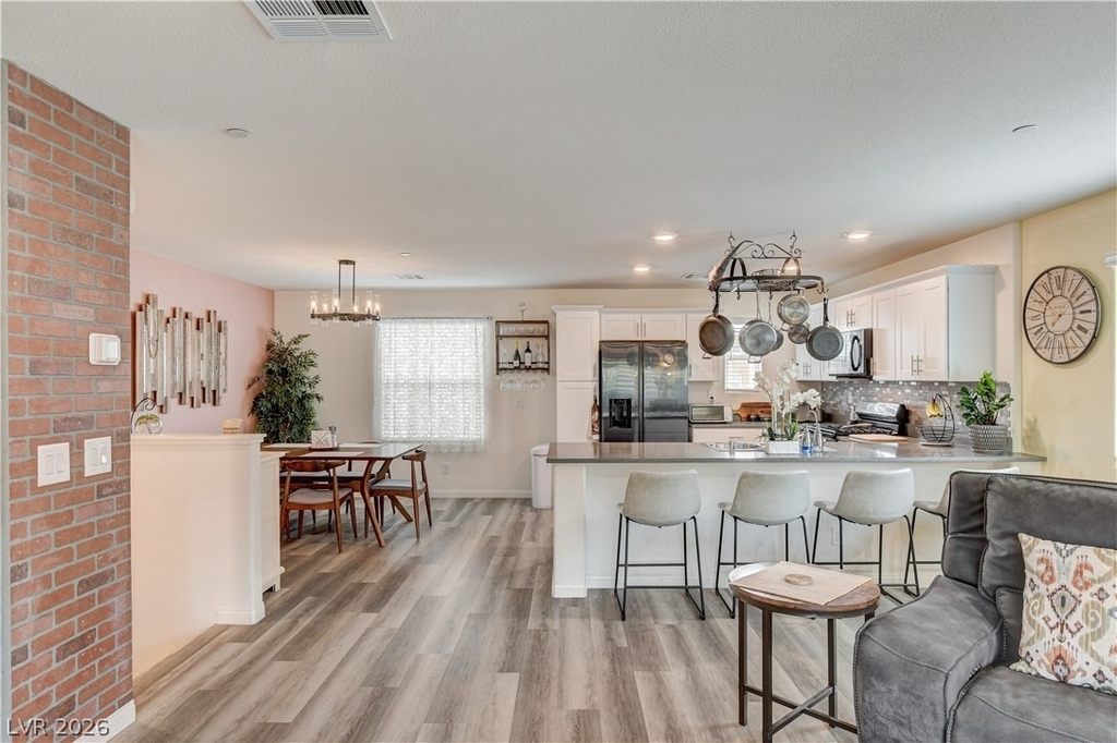 3715 Brilliant Sunset Street - Photo 9