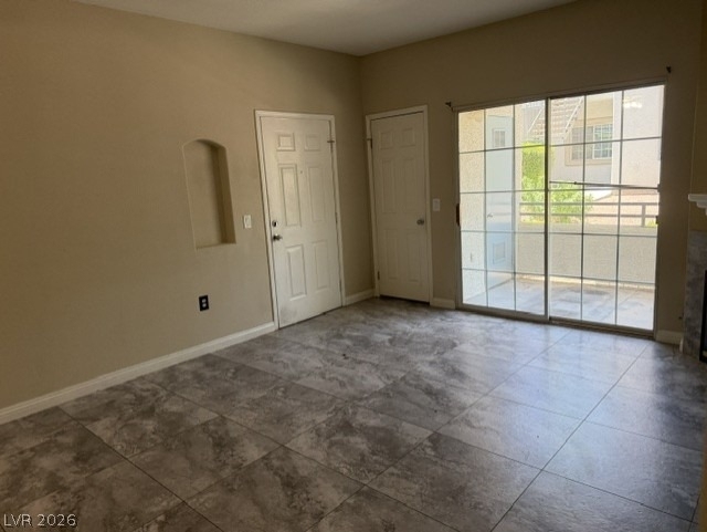 3318 N Decatur Boulevard - Photo 2