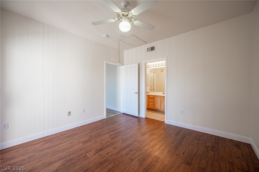 8555 W Russell Road - Photo 22
