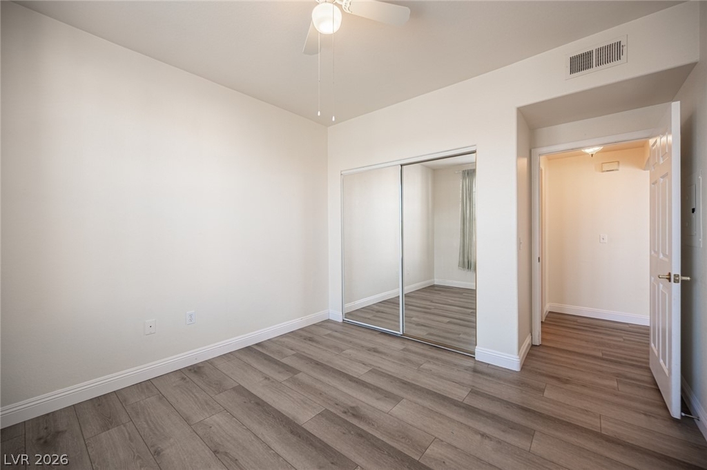 8555 W Russell Road - Photo 29