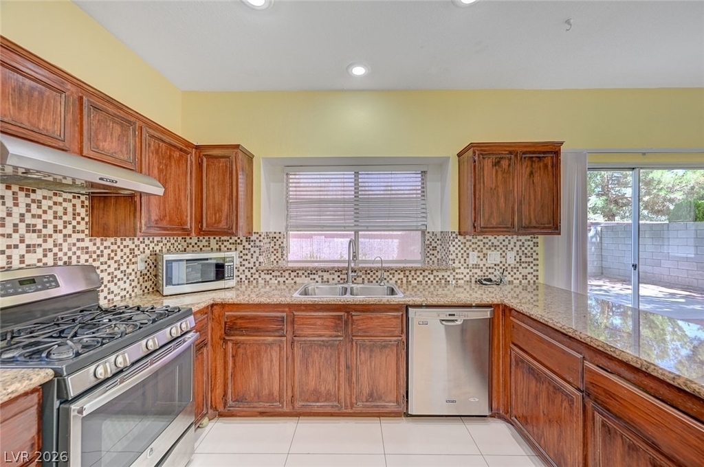 1897 Coyote Pass Way - Photo 19