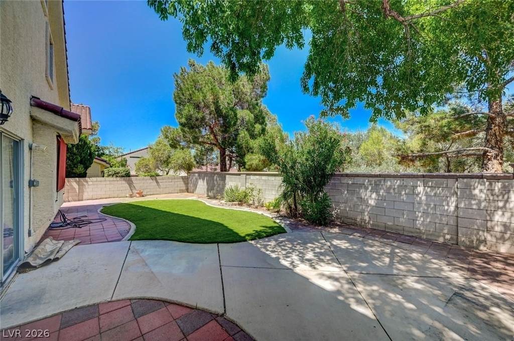 1897 Coyote Pass Way - Photo 42