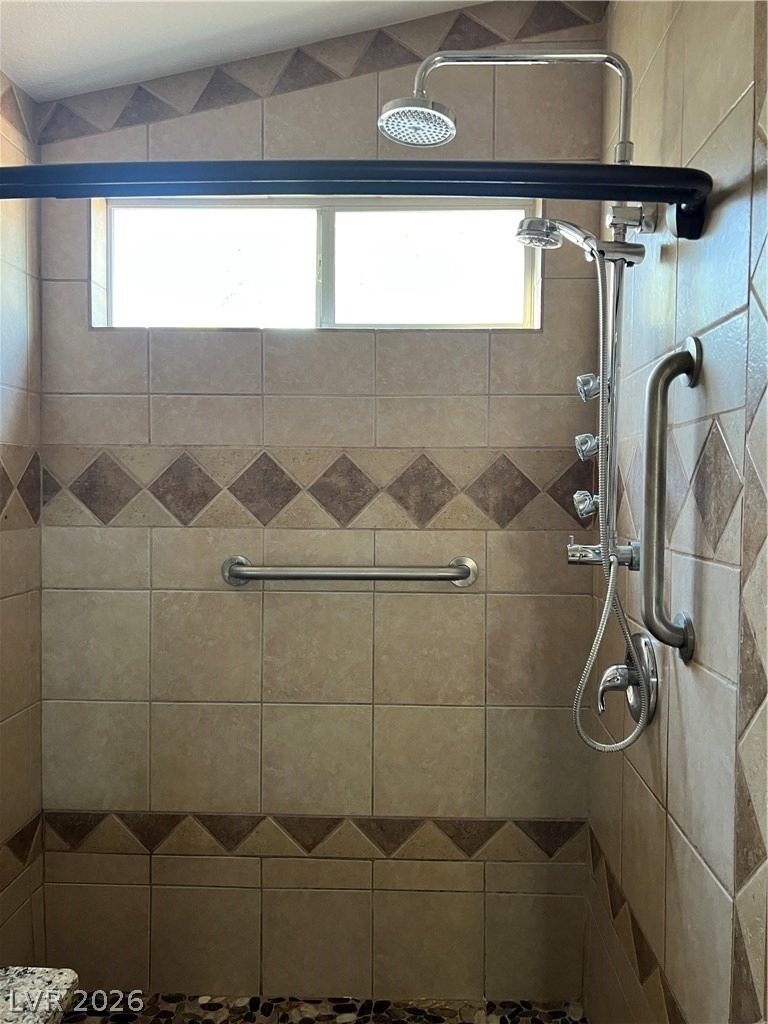 1517 Waterton - Photo 6