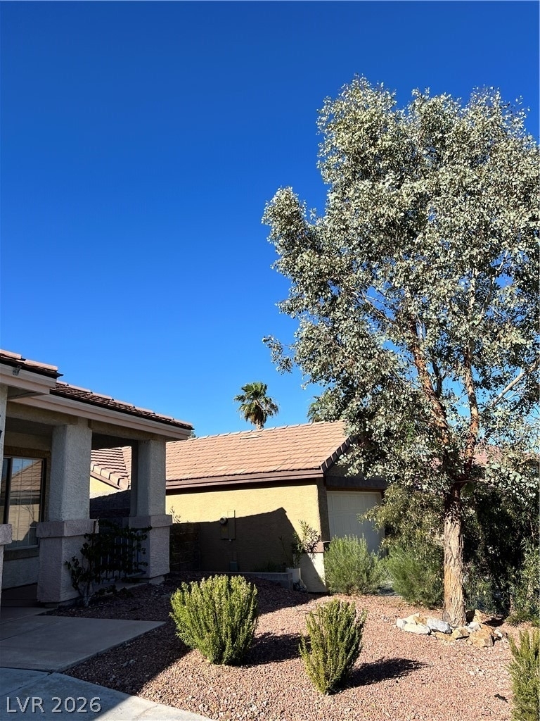 1517 Waterton - Photo 1