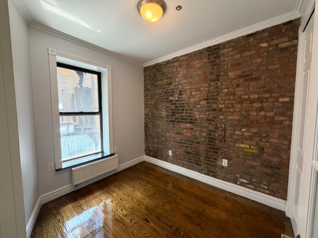 East 13th & 3rd Ave - Photo 2