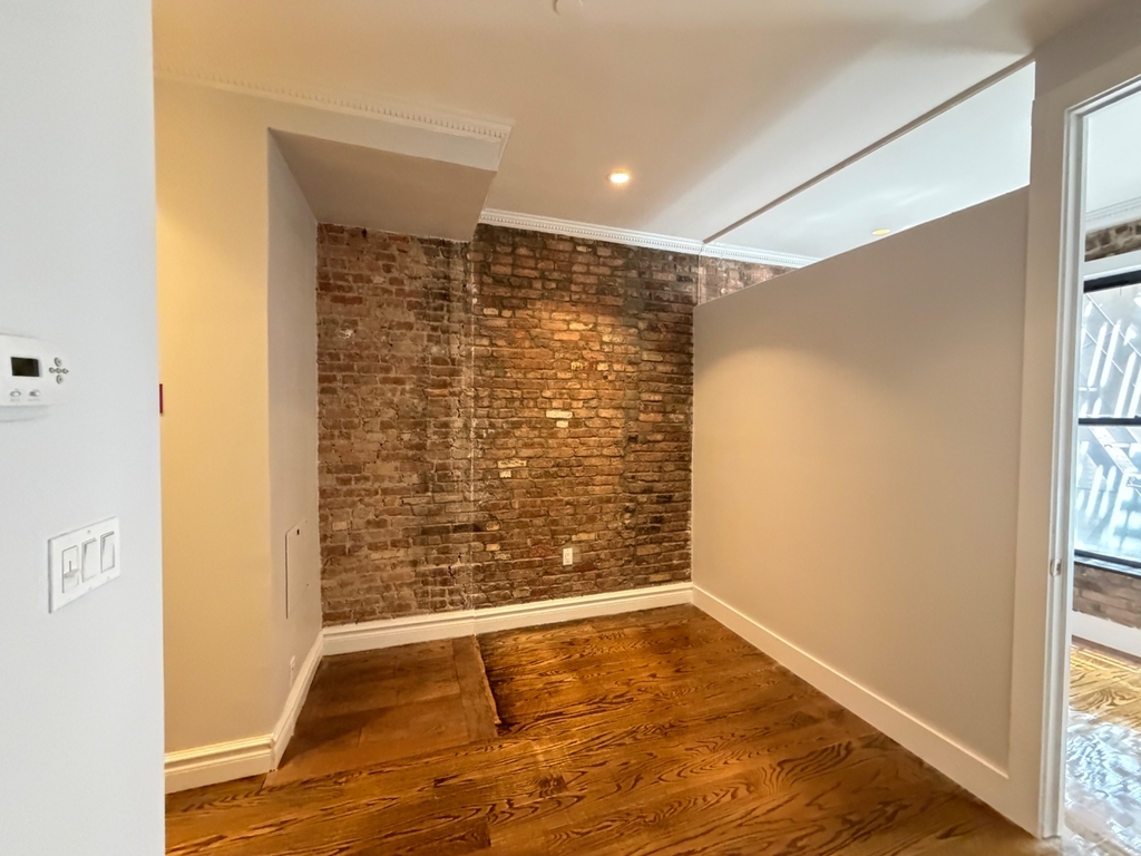 East 13th & 3rd Ave - Photo 14