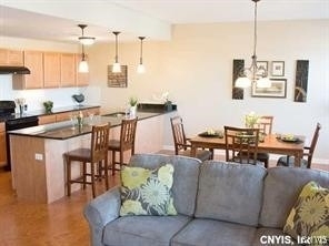 714 N Townsend Street #2d - Photo 4