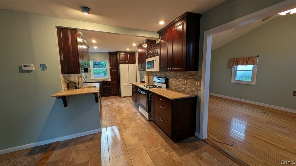 15 Wexford Road - Photo 2