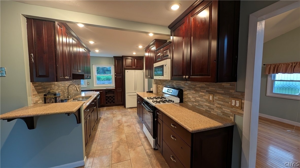 15 Wexford Road - Photo 3