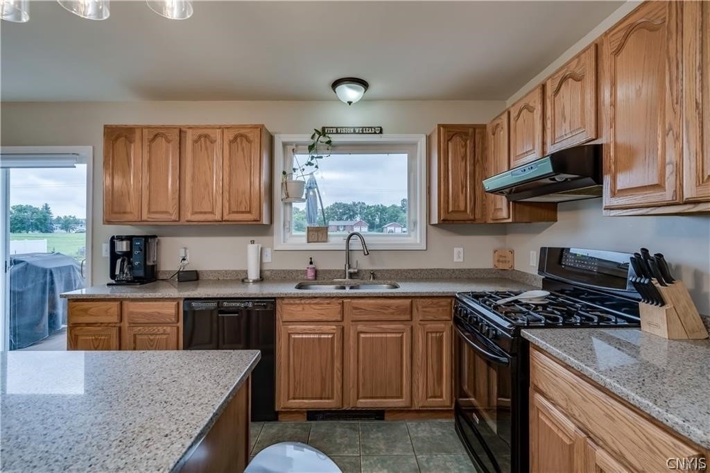26202 Lafave Road - Photo 15