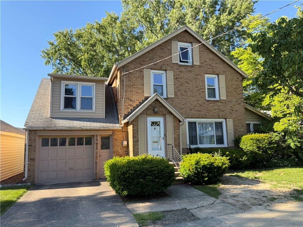 151 Cayuta Street - Photo 0