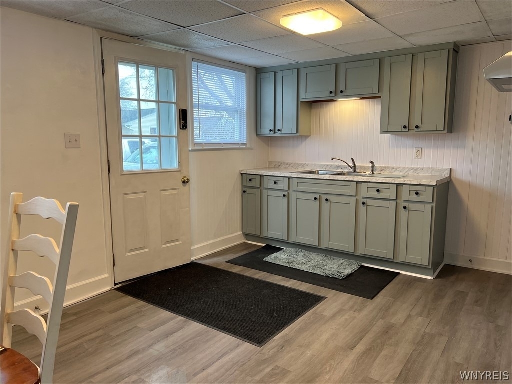 512 Cayuga Road - Photo 6