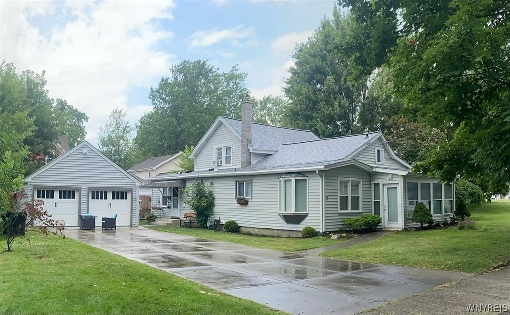 6 Maple Street - Photo 0