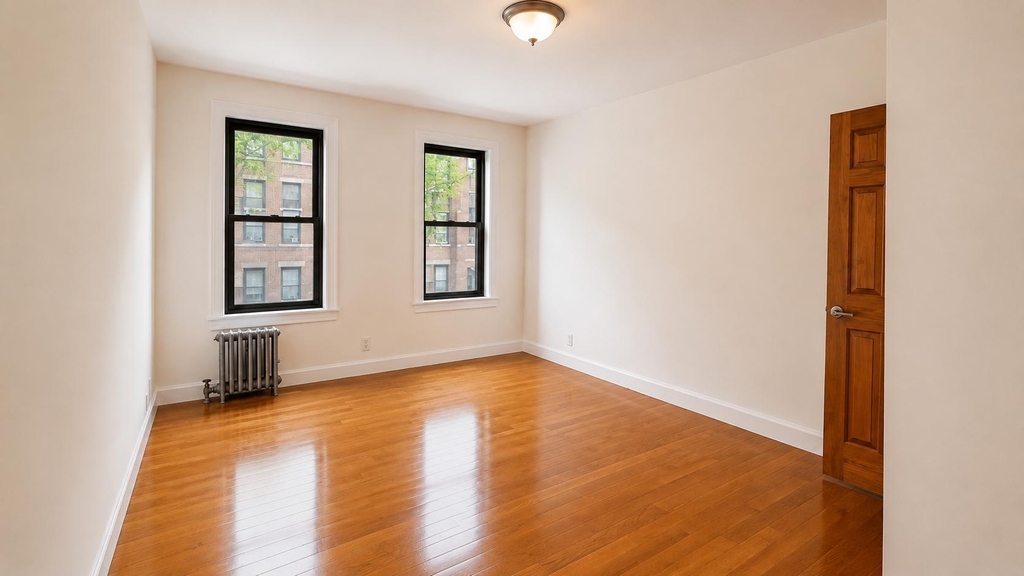 30 Dongan Place - Photo 3