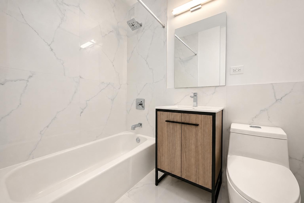 1735 York Avenue - Photo 5