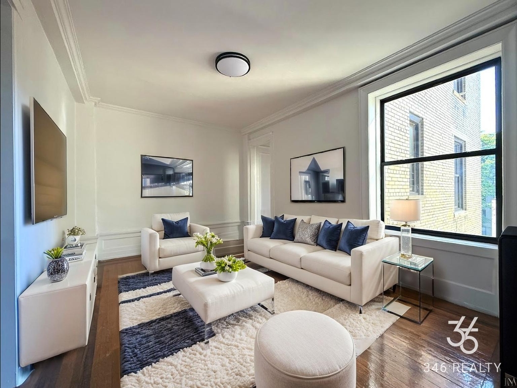 555 Edgecombe Avenue - Photo 0