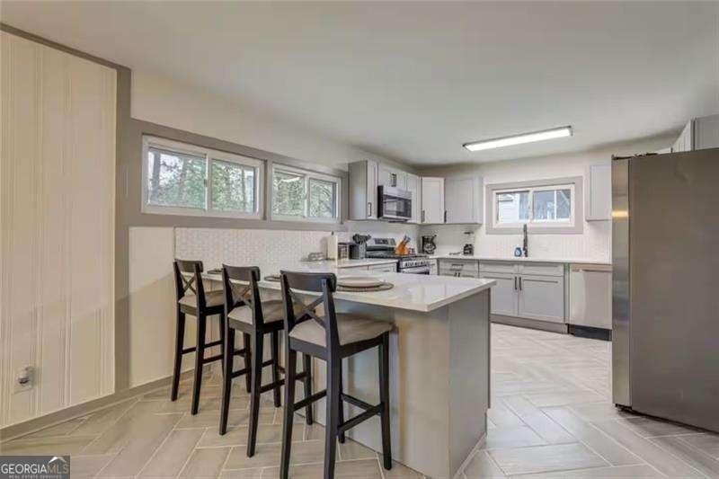 1944 Cindy Drive - Photo 8