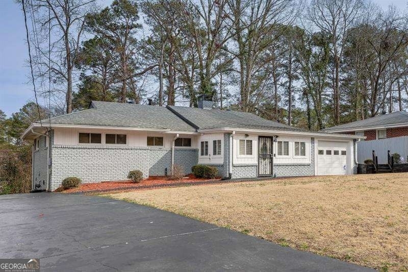 1944 Cindy Drive - Photo 1