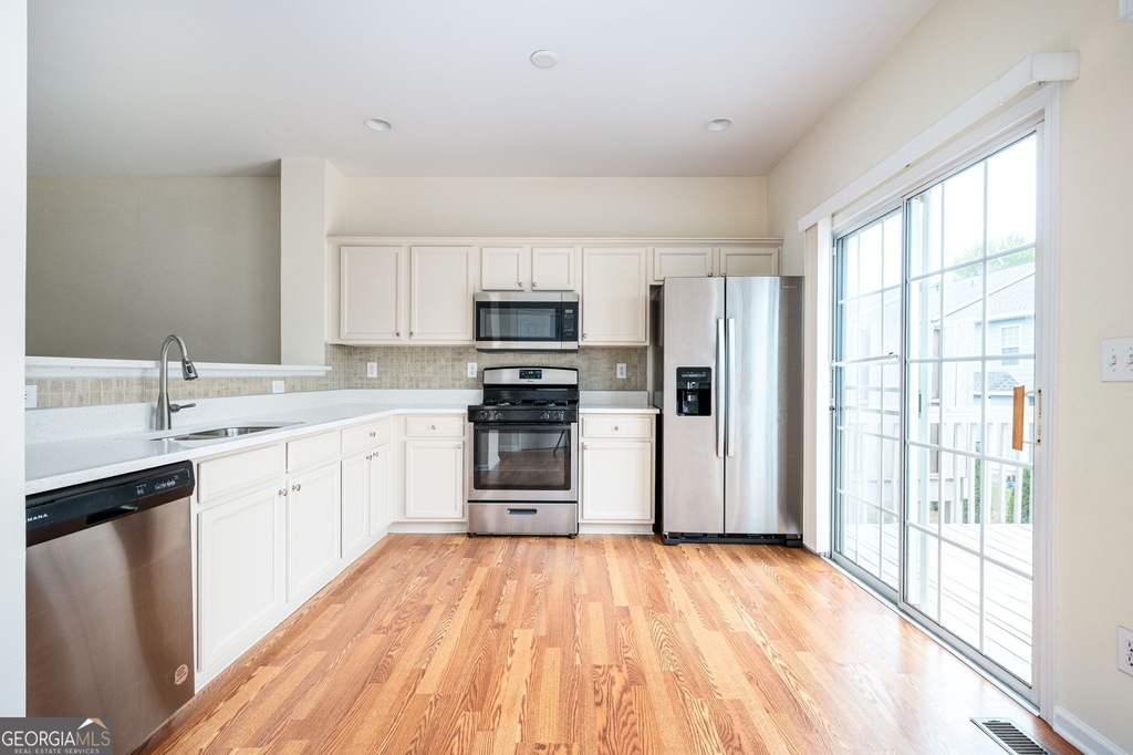 2213 Se Leicester Way - Photo 8