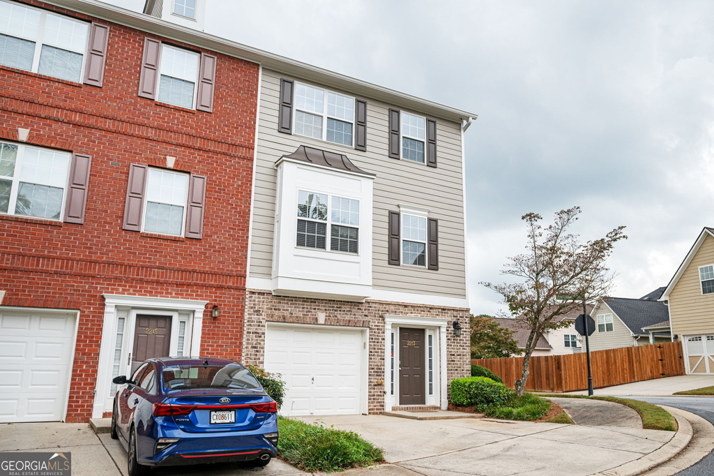 2213 Se Leicester Way - Photo 1