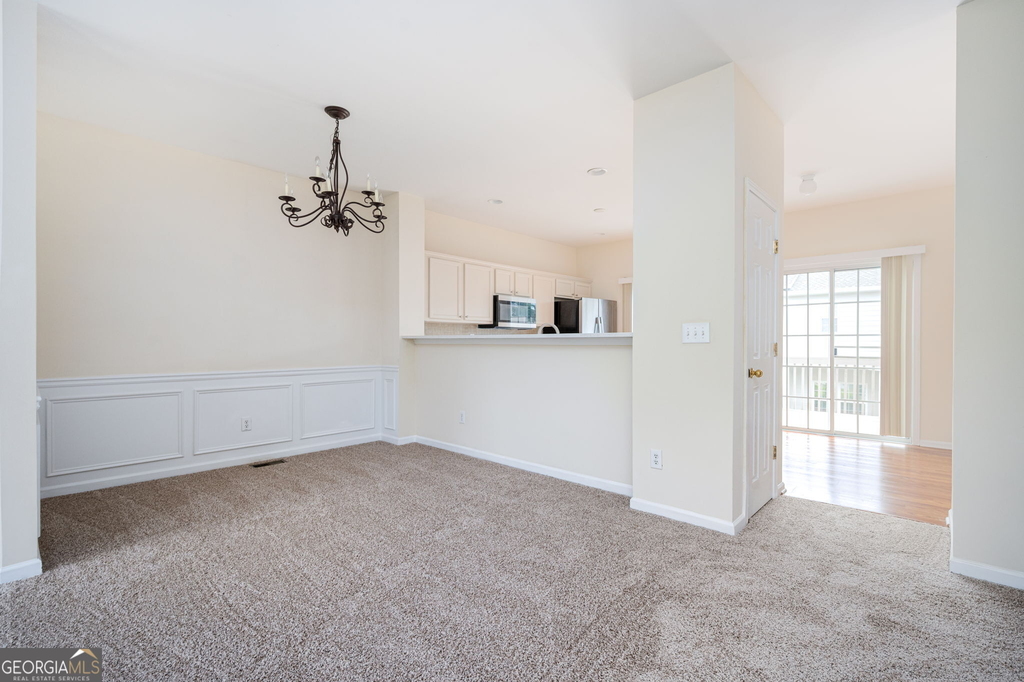 2213 Se Leicester Way - Photo 9