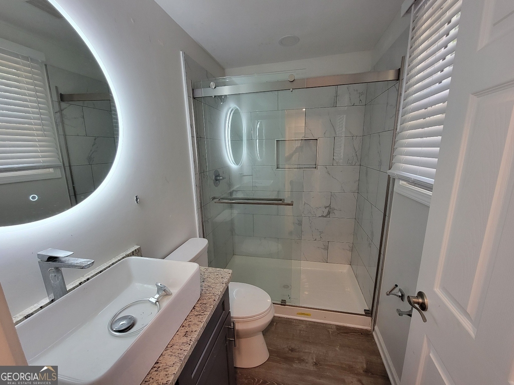 1896 Ridgewood Drive - Photo 10