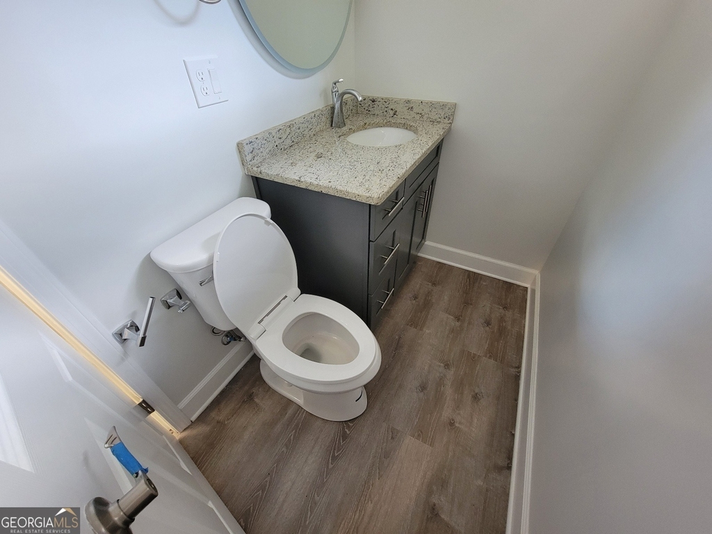 1896 Ridgewood Drive - Photo 7