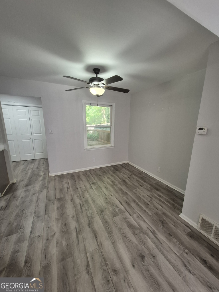 170 Springdale Court - Photo 4