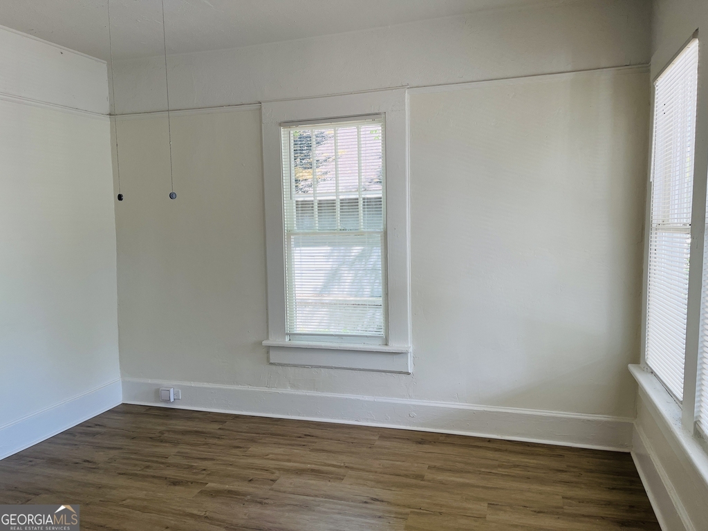 410 Alford Street - Photo 2